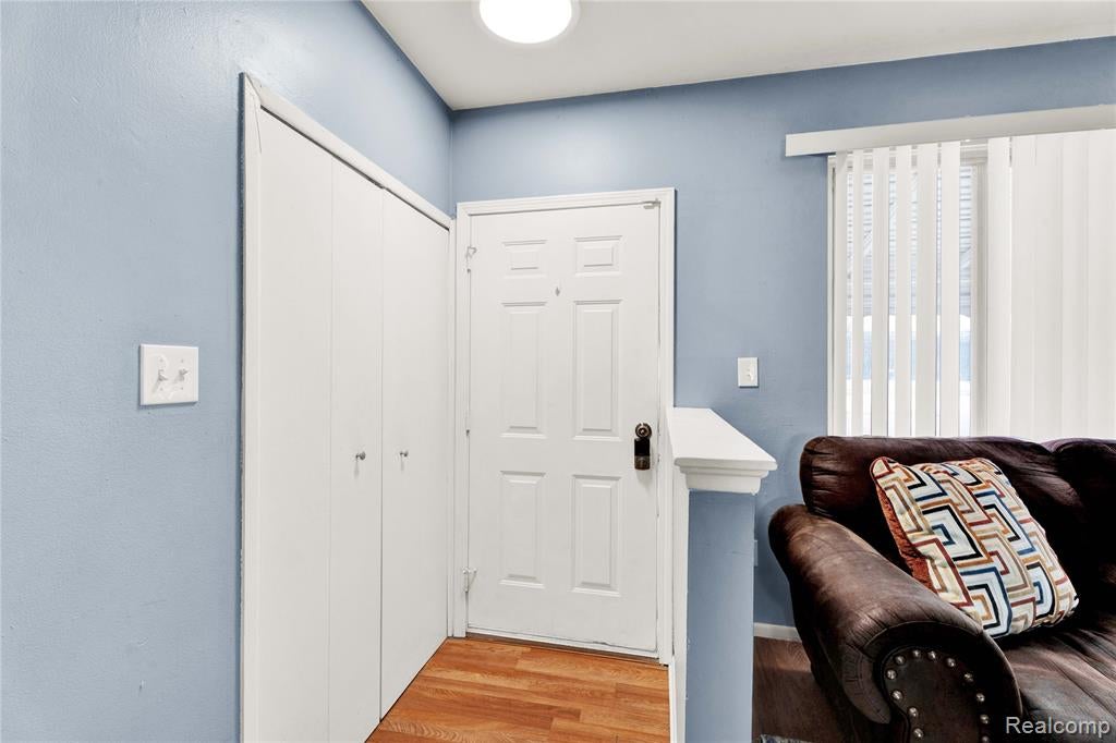 33939 Mound Road Sterling Heights, MI 48310 - Photo 5 of 32 Gallery Image 5