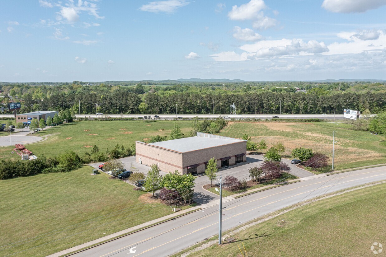 325 West Rutherford Boulevard Murfreesboro, TN 37130 - Photo 2 of 16 an outdoor view of house with outdoor space