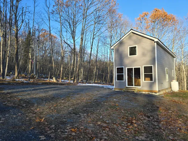 $280,000 | 212 Ross Hill Road, St. Albans, ME 04971