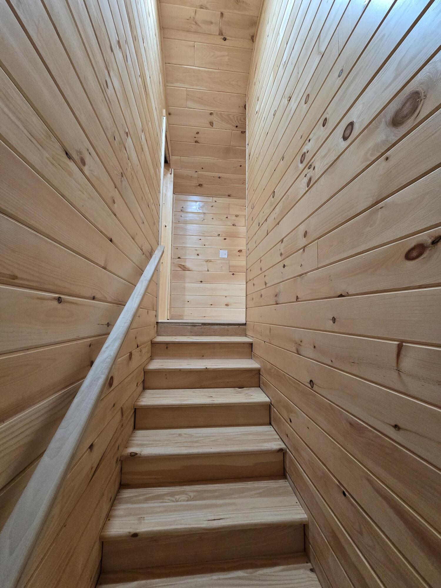 212 Ross Hill Road St. Albans, ME 04971 - Photo 21 of 30 stairs20