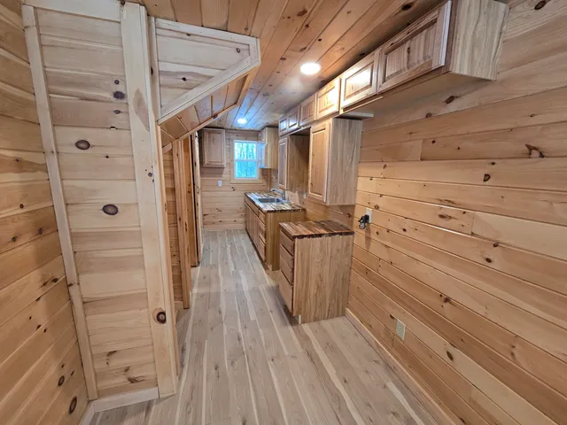 $280,000 | 212 Ross Hill Road, St. Albans, ME 04971