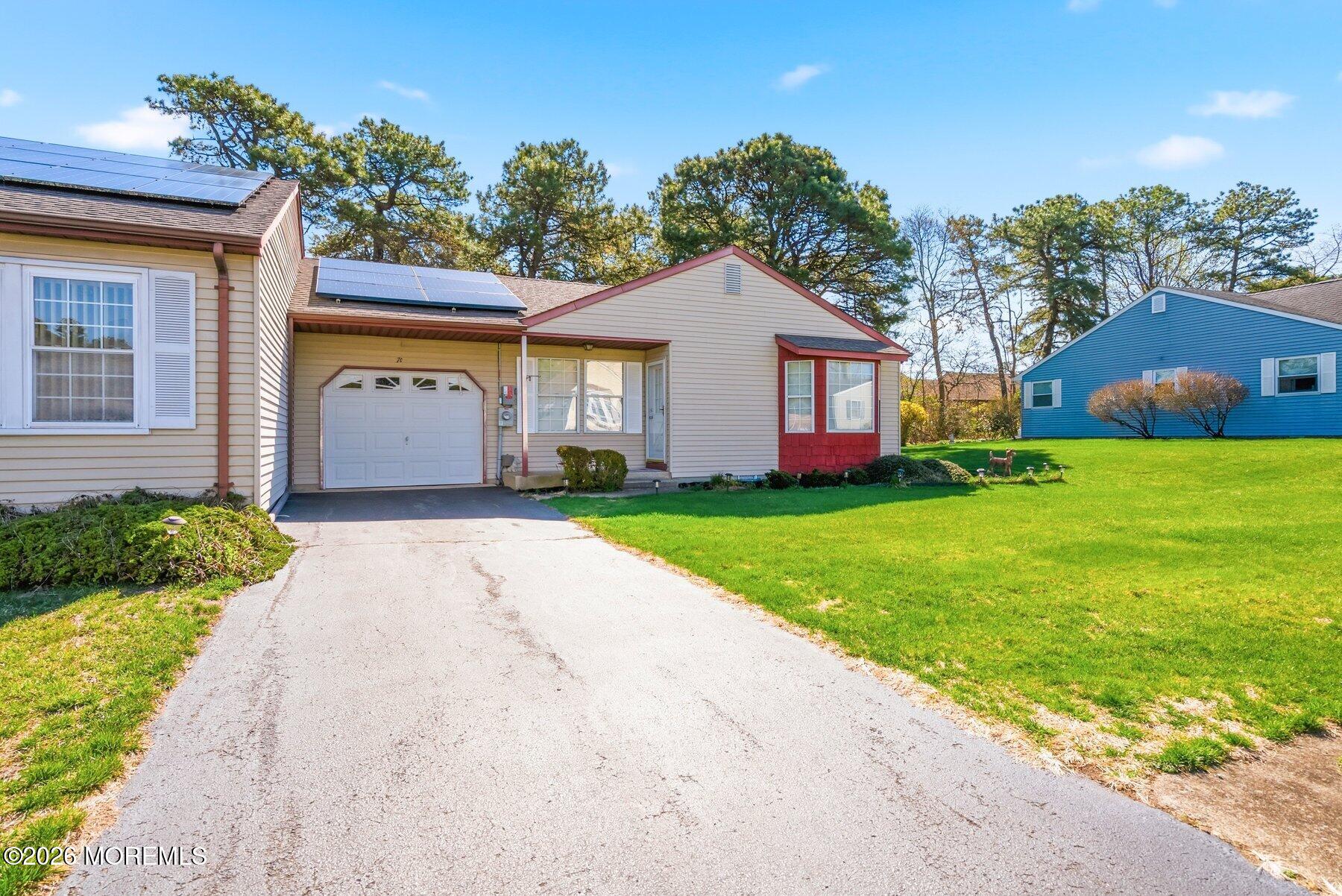 7 C Amherst Road, Unit 64 Manchester Township, NJ 08759 - Photo 3 of 26 0011_7 Amherst Rd, Whiting, NJ 08759.jpg