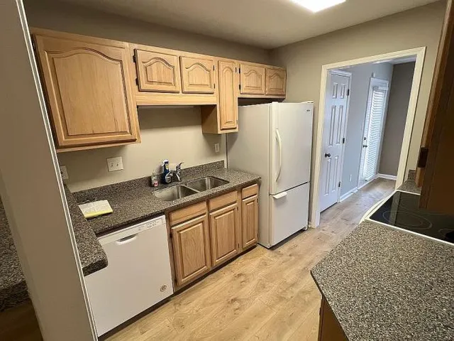 $298,000 | 1005 Peachtree Forest Terrace, Peachtree Corners, GA 30092