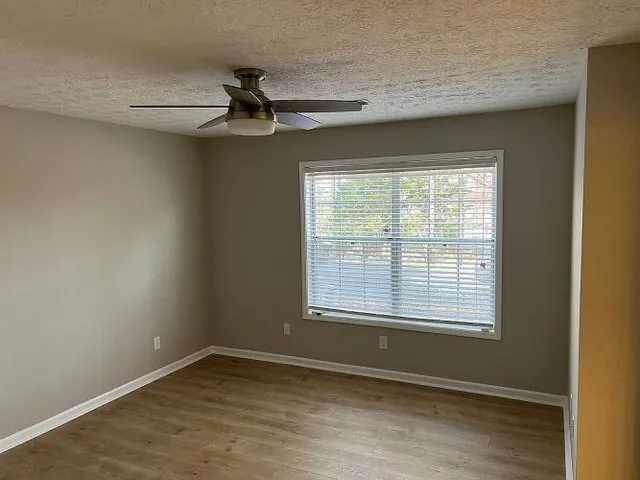 $298,000 | 1005 Peachtree Forest Terrace, Peachtree Corners, GA 30092