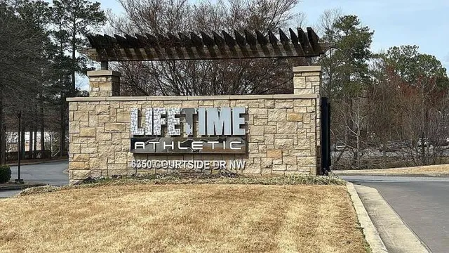 $298,000 | 1005 Peachtree Forest Terrace, Peachtree Corners, GA 30092