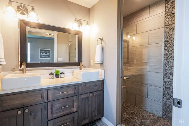 $469,900 | 3211 18th Street, Lewiston, ID 83501