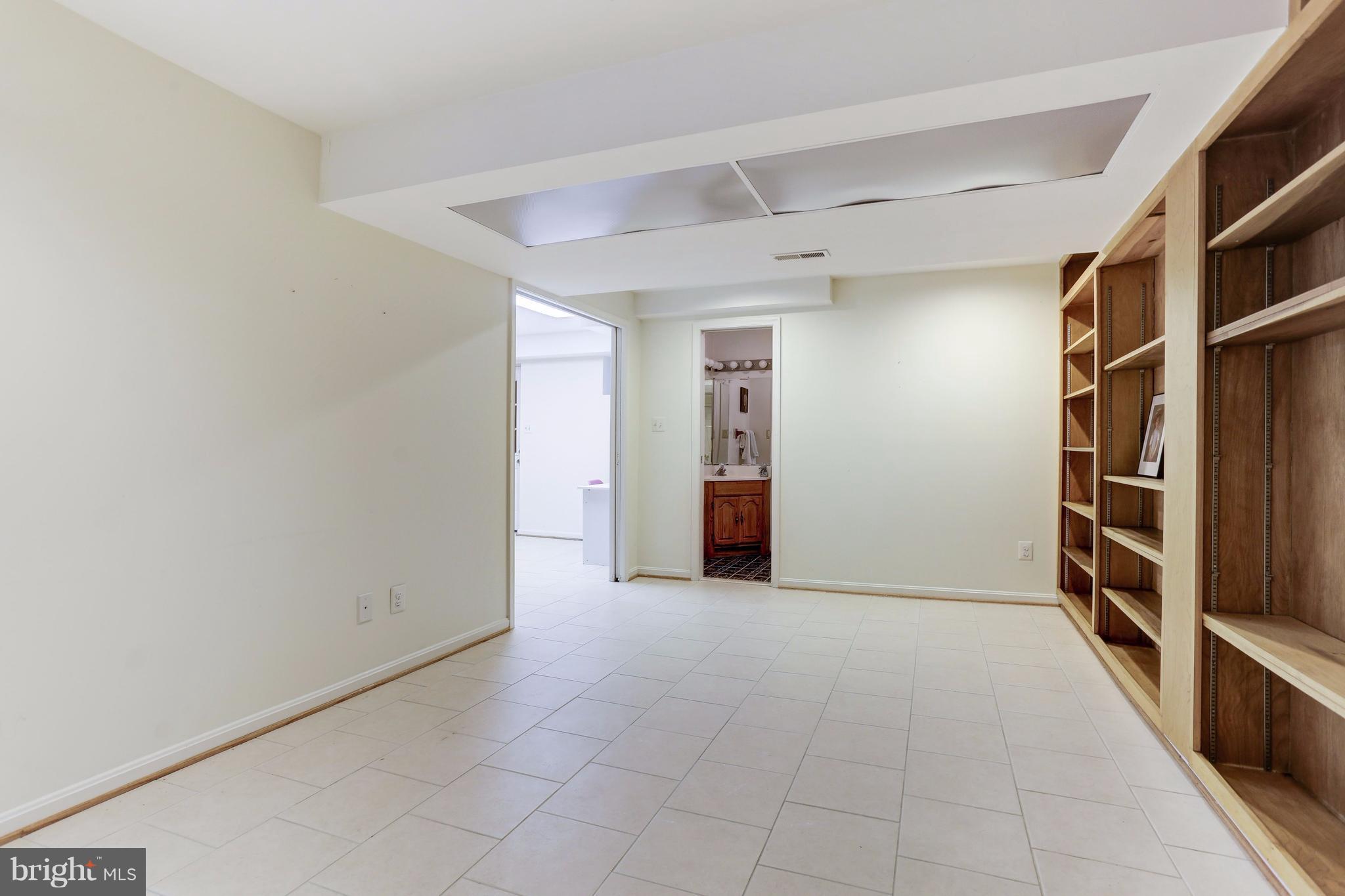 28 Treworthy Road Gaithersburg, MD 20878 - Photo 23 of 30 Recreation Room
