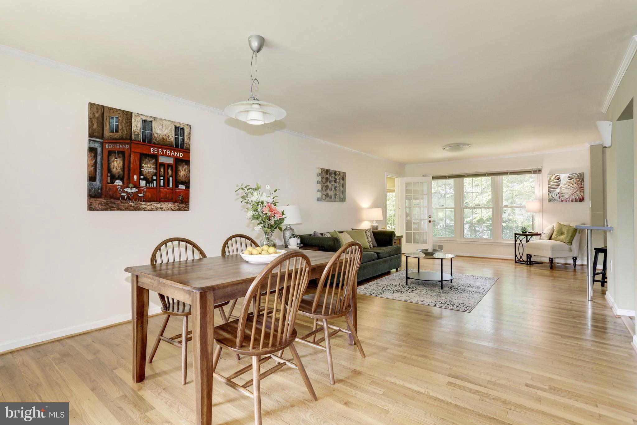 28 Treworthy Road Gaithersburg, MD 20878 - Photo 9 of 30 Dining Room