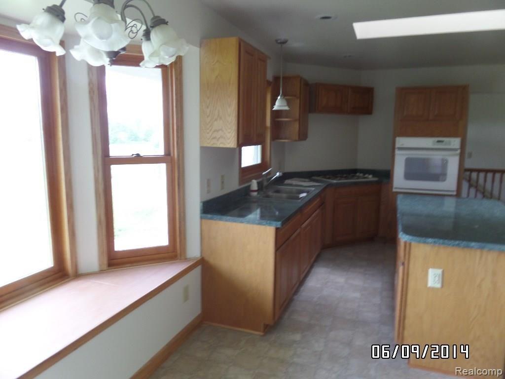 10093 South Byron Road Durand, MI 48429 - Photo 13 of 34 SAM_9654.jpg