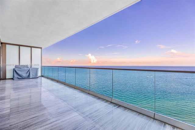 $4,200,000 | 18975 Collins Avenue, Unit 2902, Sunny Isles Beach, FL 33160
