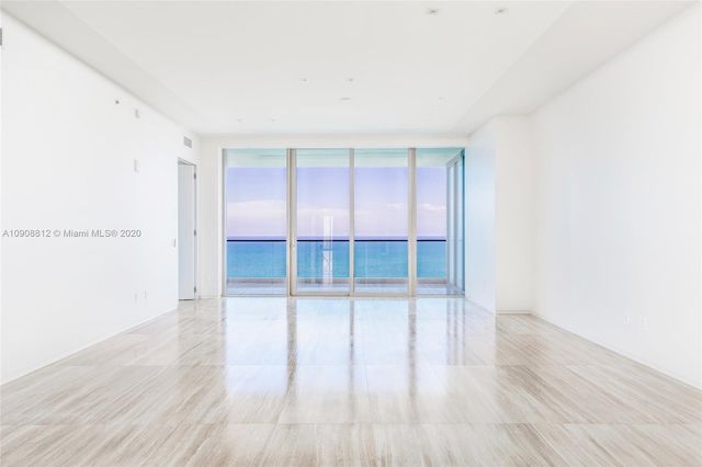 $4,200,000 | 18975 Collins Avenue, Unit 2902, Sunny Isles Beach, FL 33160