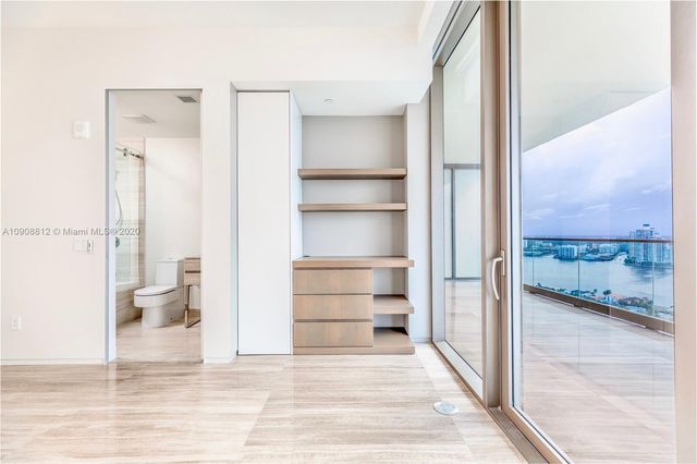 $4,200,000 | 18975 Collins Avenue, Unit 2902, Sunny Isles Beach, FL 33160