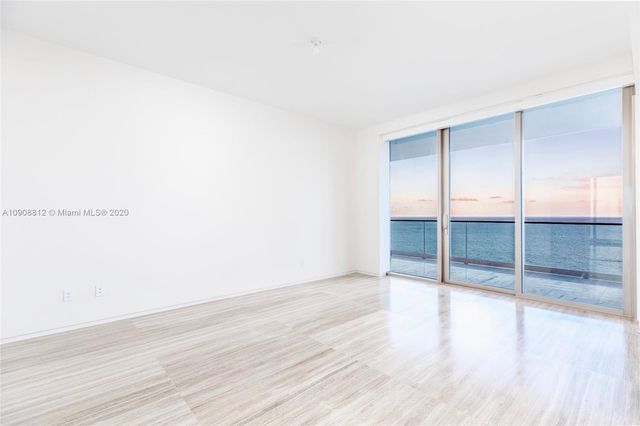 $4,200,000 | 18975 Collins Avenue, Unit 2902, Sunny Isles Beach, FL 33160