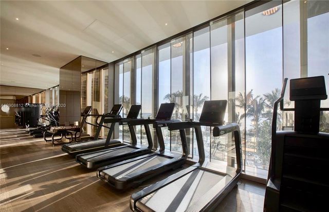 $4,200,000 | 18975 Collins Avenue, Unit 2902, Sunny Isles Beach, FL 33160