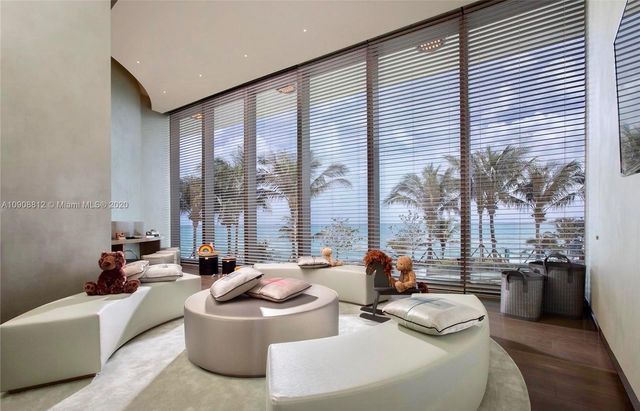 $4,200,000 | 18975 Collins Avenue, Unit 2902, Sunny Isles Beach, FL 33160