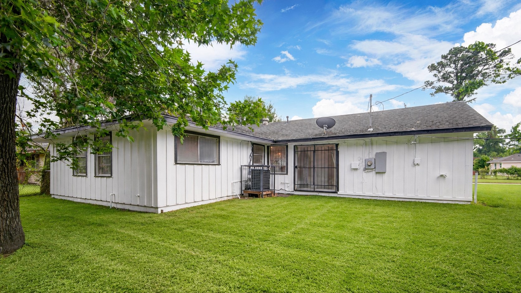 7329 Gleason Road Houston, TX 77016 - Photo 22 of 25