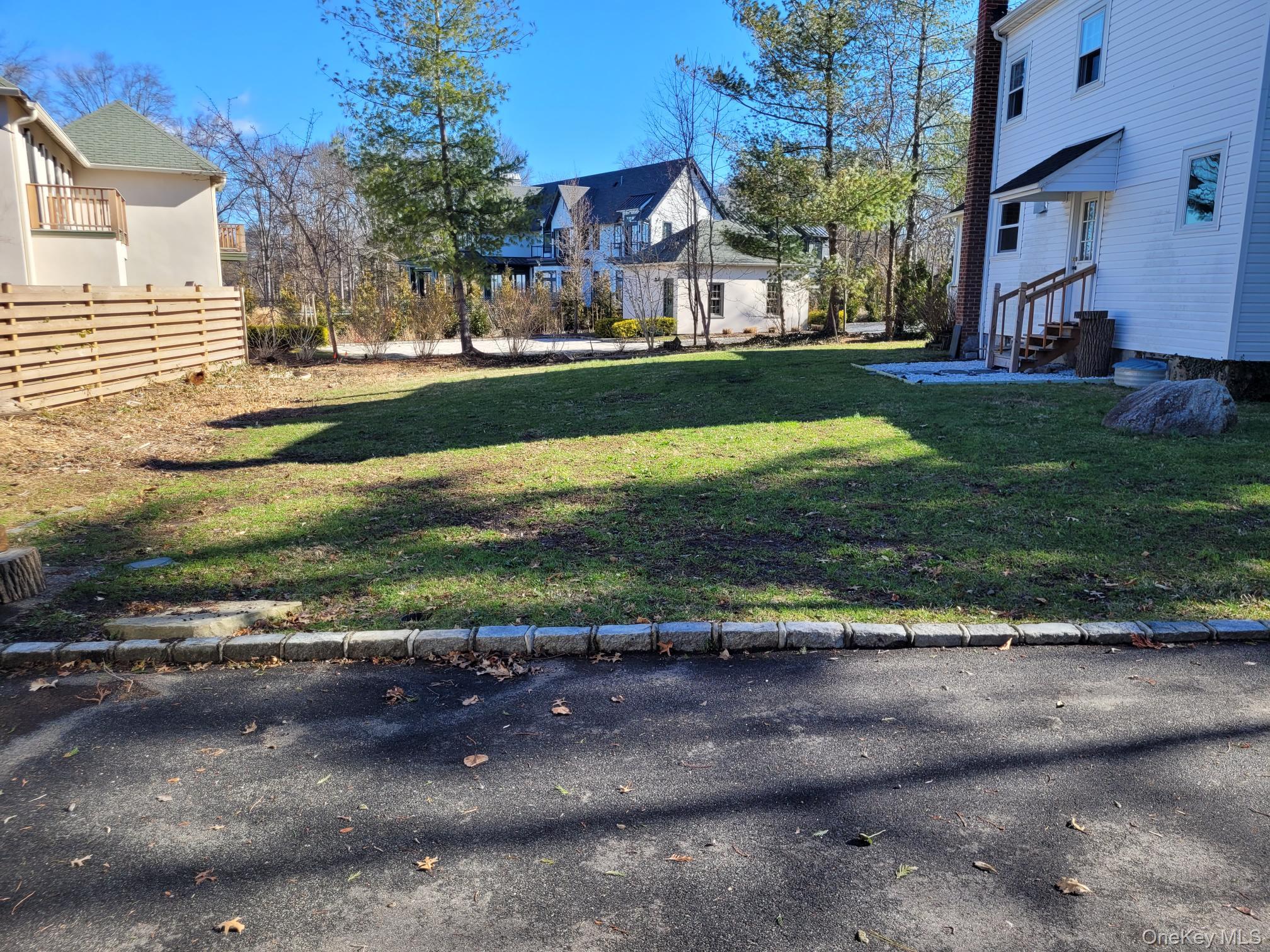 424 Centre Island Road Oyster Bay, NY 11771 - Photo 26 of 31