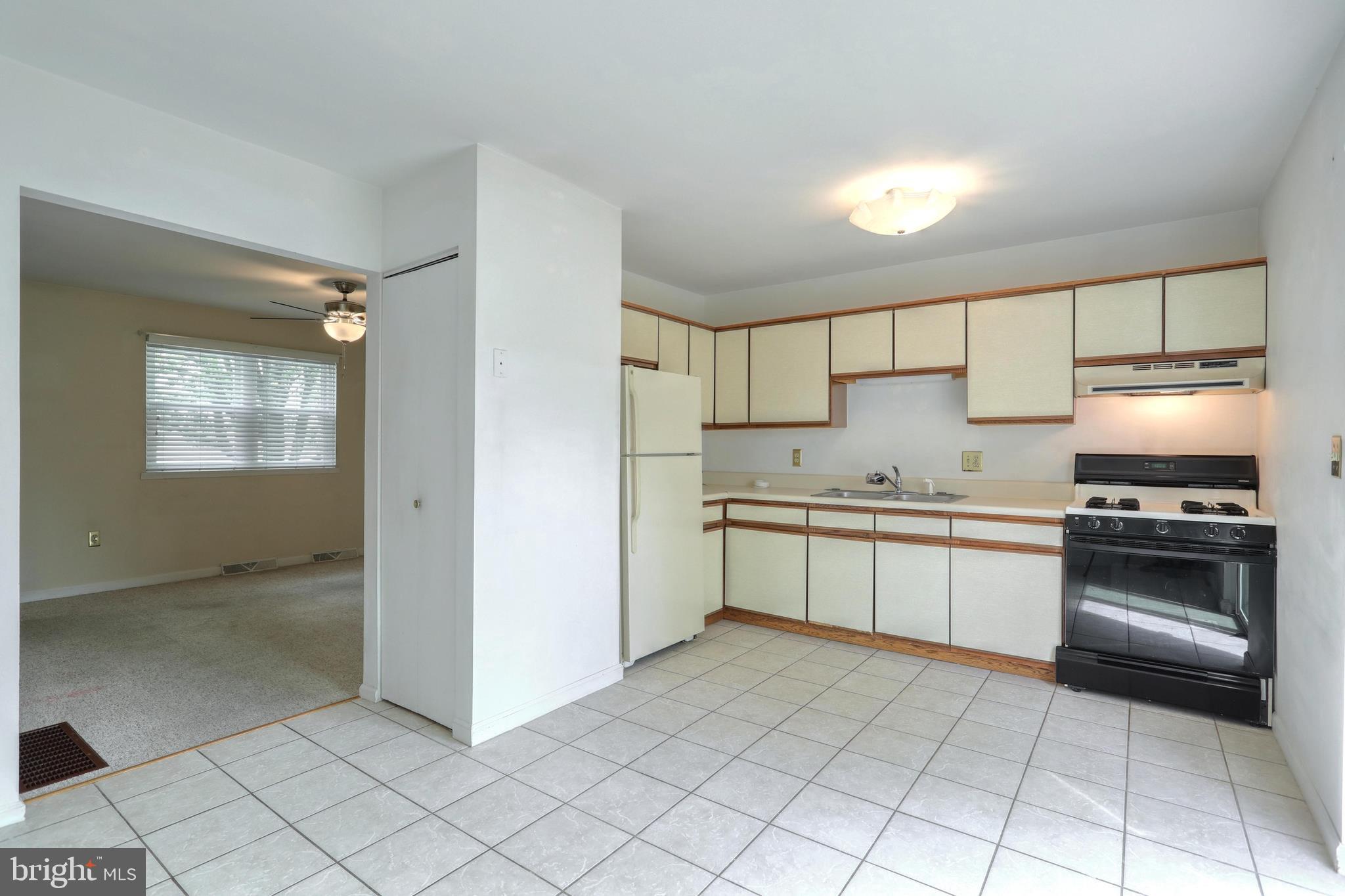 148 Center Street Hanover, PA 17331 - Photo 12 of 24 Gallery Image 12