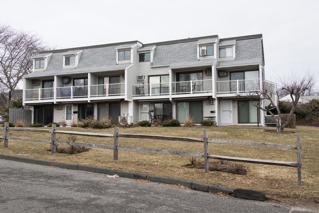 18 Atlantic Road, Unit 35 Gloucester, MA 01930 - Photo 1 of 24 a front view of a building