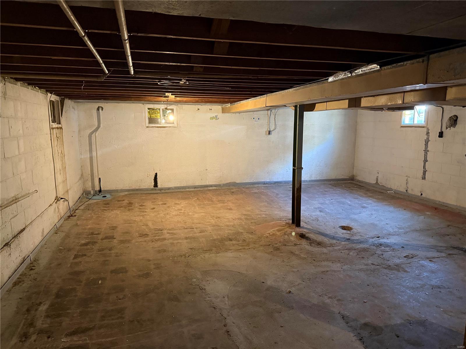 838 Rolwes Avenue St. Louis, MO 63135 - Photo 8 of 10 Gallery Image 8