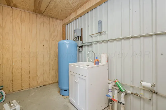 $950,000 | 9550 Farm To Market Road 1714, Canyon, TX 79015