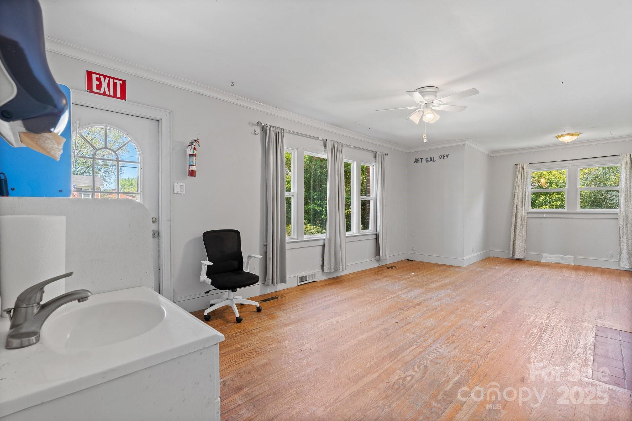536 Hartness Road Statesville, NC 28677 - Photo 10 of 45 Gallery Image 10