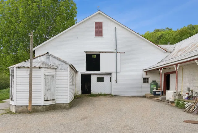 $799,900 | 38 Kuvaja Road, Greenwood, ME 04255