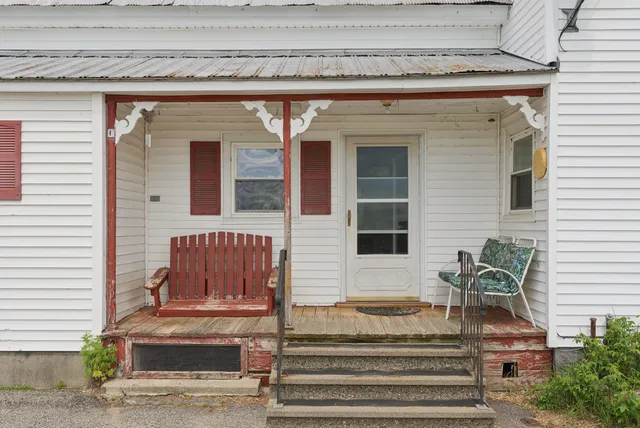 $799,900 | 38 Kuvaja Road, Greenwood, ME 04255