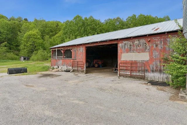 $799,900 | 38 Kuvaja Road, Greenwood, ME 04255