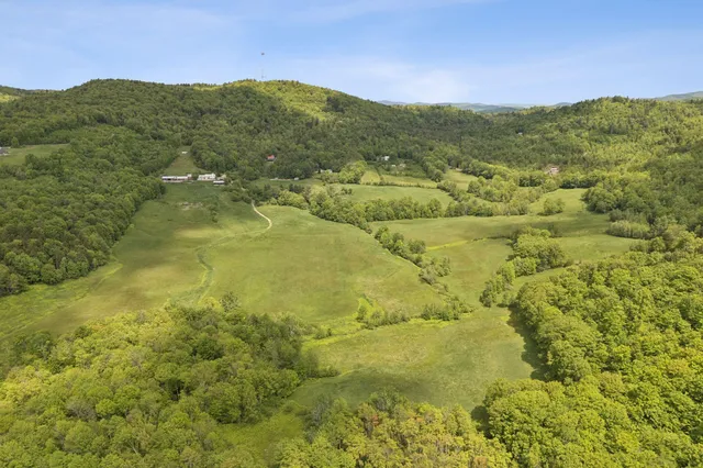 $799,900 | 38 Kuvaja Road, Greenwood, ME 04255