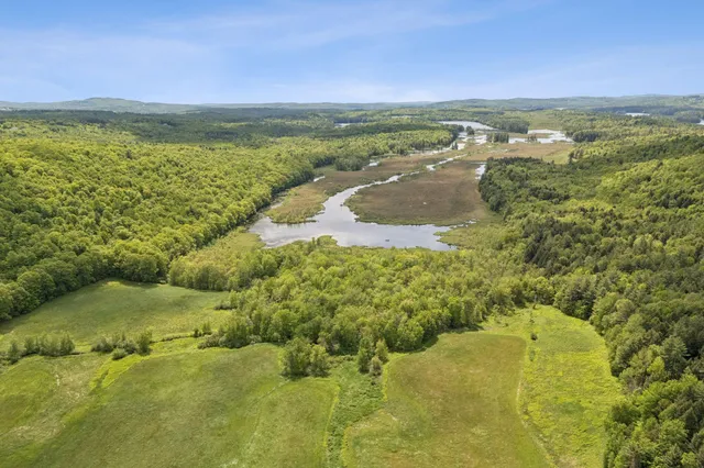 $799,900 | 38 Kuvaja Road, Greenwood, ME 04255