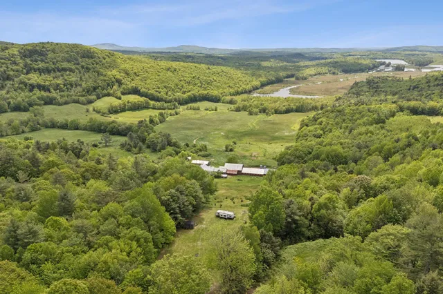 $799,900 | 38 Kuvaja Road, Greenwood, ME 04255