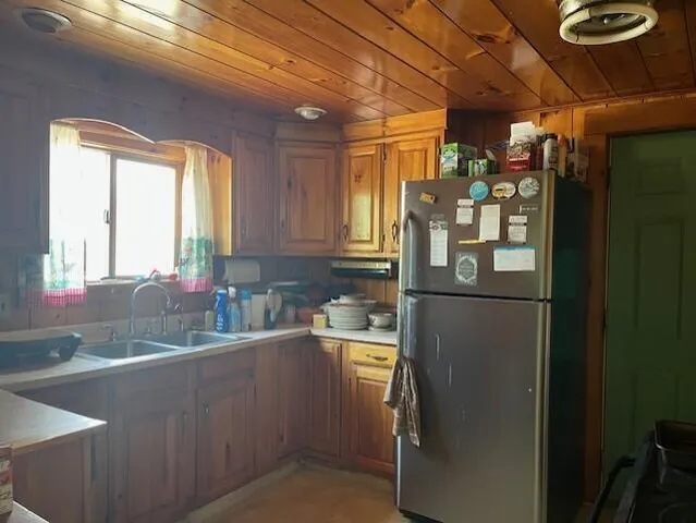 $799,900 | 38 Kuvaja Road, Greenwood, ME 04255