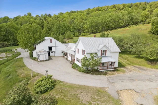 $799,900 | 38 Kuvaja Road, Greenwood, ME 04255