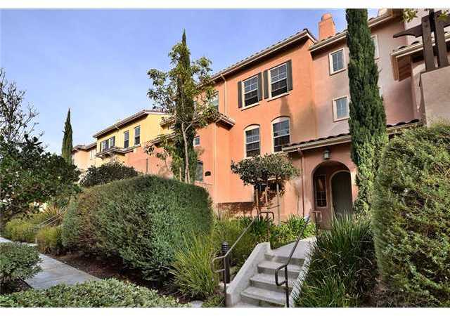 2252 Huntington Point Road, Unit 84 Chula Vista, CA 91914 - Photo 4 of 17 Entry to Unit 84. WELCOME HOME!