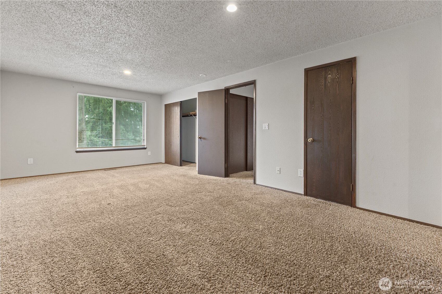 28 Madrona Place DuPont, WA 98327 - Photo 11 of 32