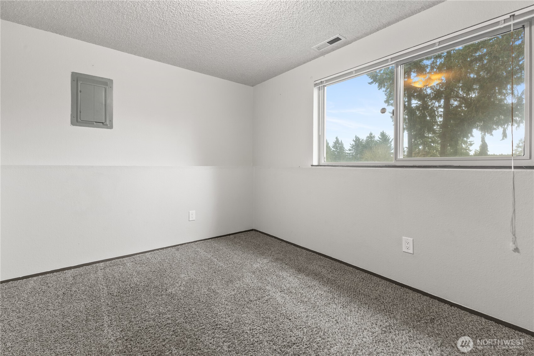 28 Madrona Place DuPont, WA 98327 - Photo 17 of 32