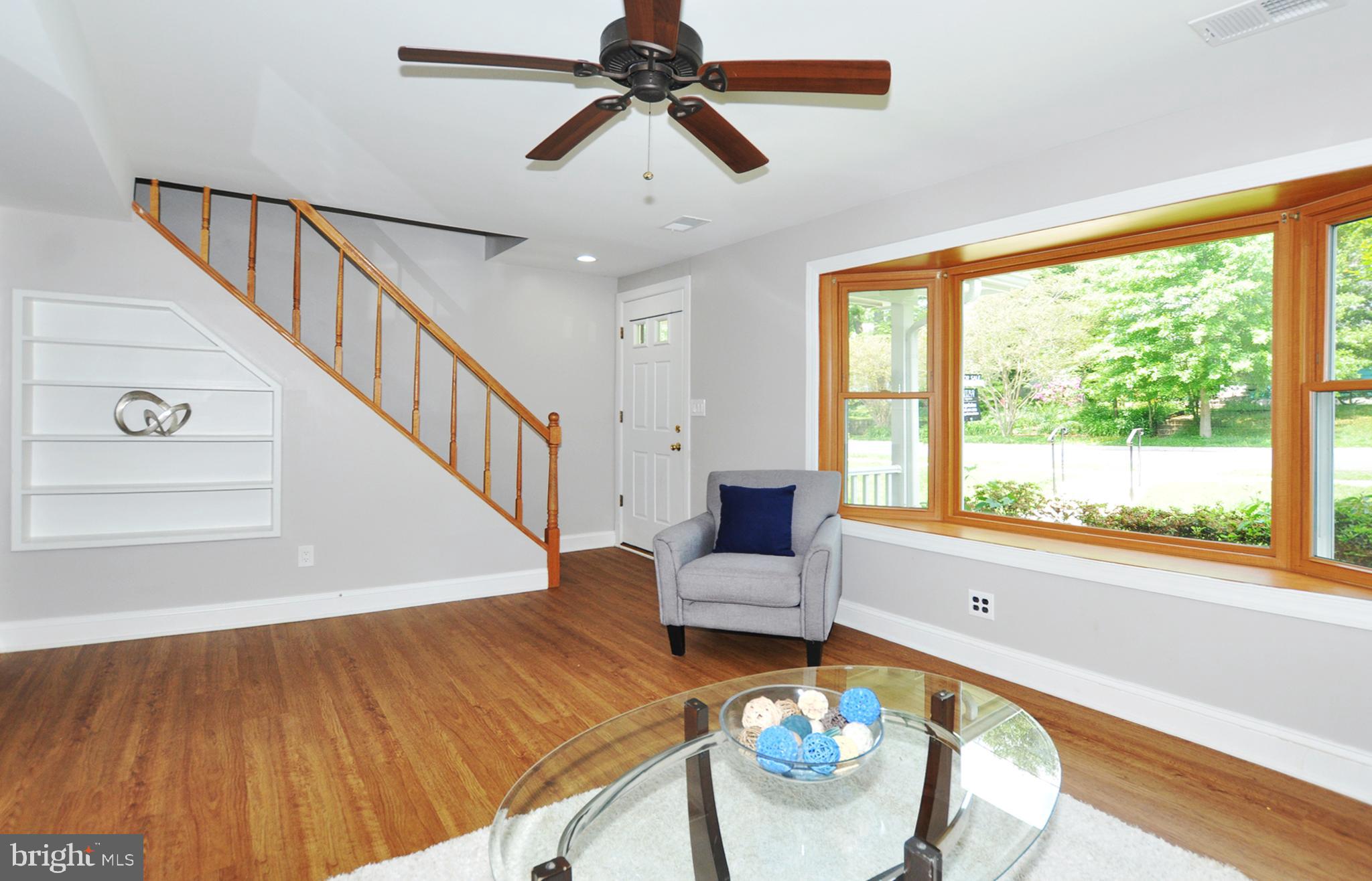 1002 Robin Road Silver Spring, MD 20901 - Photo 5 of 39