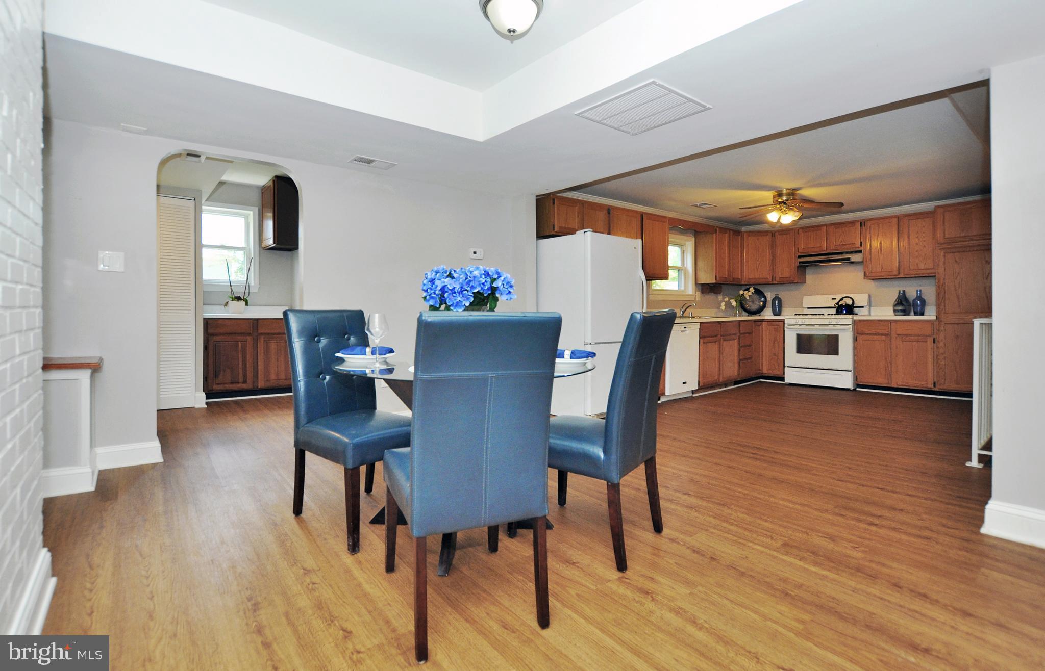 1002 Robin Road Silver Spring, MD 20901 - Photo 8 of 39