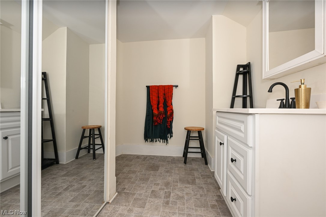 181 Swartz Road Akron, OH 44319 - Photo 22 of 23 Same half bath, looking back toward the doorway, just past the mirror.