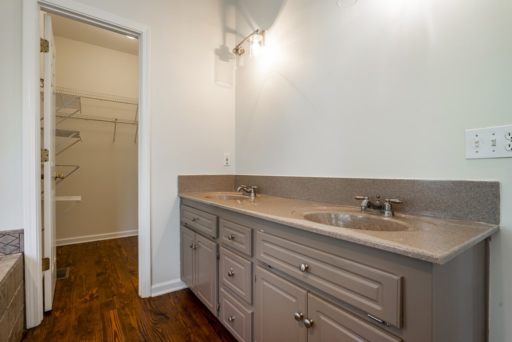 1265 Hunters Ridge Jasper, GA 30143 - Photo 20 of 50 a bathroom with a sink and a mirror