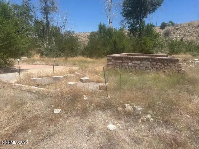 $39,000 | 105 East Side Lane, Coleville, CA 96107