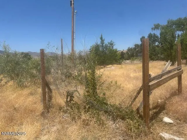 $39,000 | 105 East Side Lane, Coleville, CA 96107