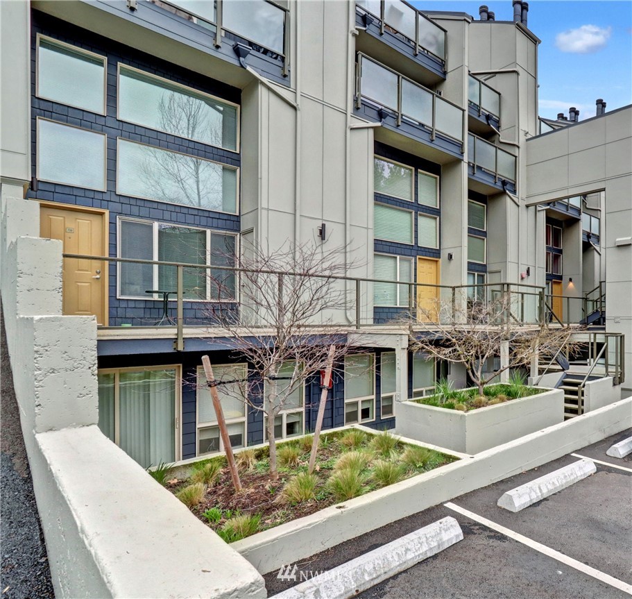 7309 Sand Point Way Northeast, Unit B727 Seattle, WA 98115 - Photo 1 of 12