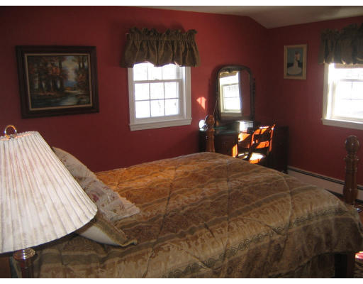 80 Century Road Weymouth, MA 02190 - Photo 15 of 19 Gallery Image 15