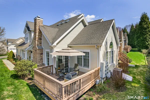 $1,100,000 | 638 Danbury Road, Unit 64, Ridgefield, CT 06877