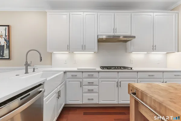 $1,100,000 | 638 Danbury Road, Unit 64, Ridgefield, CT 06877