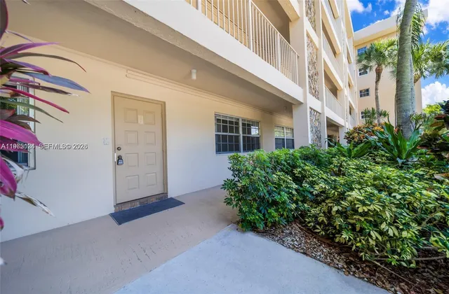 $255,000 | 4030 West Palm Aire Drive, Unit 104, Pompano Beach, FL 33069