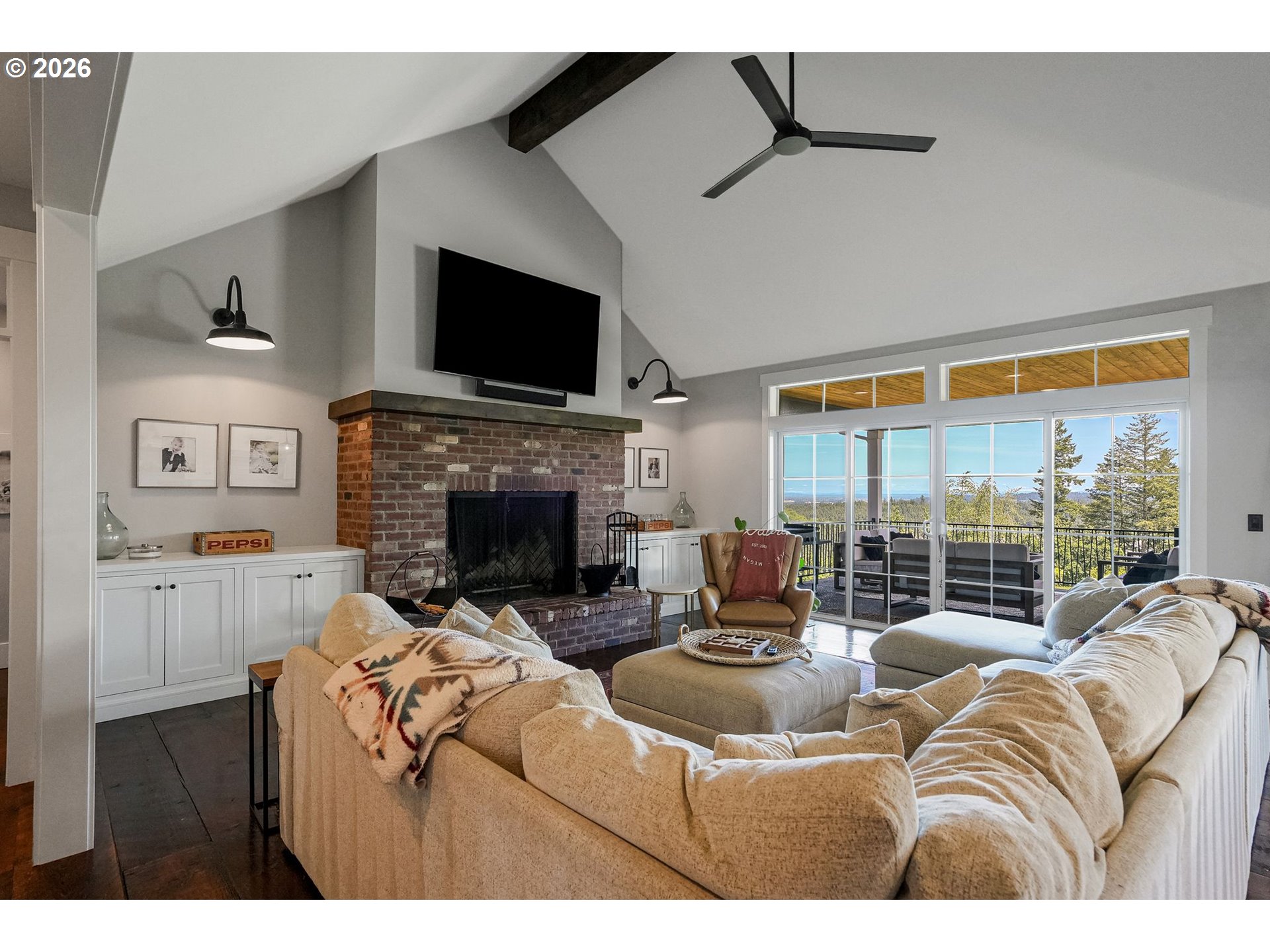 4040 Victor Point Road Northeast Silverton, OR 97381 - Photo 14 of 48