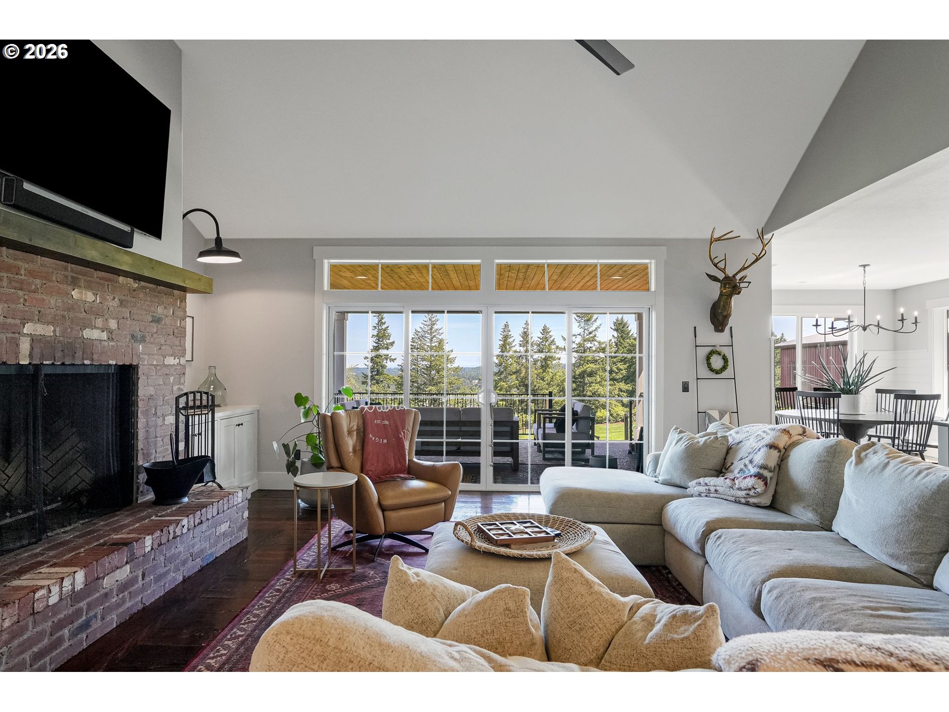 4040 Victor Point Road Northeast Silverton, OR 97381 - Photo 15 of 48